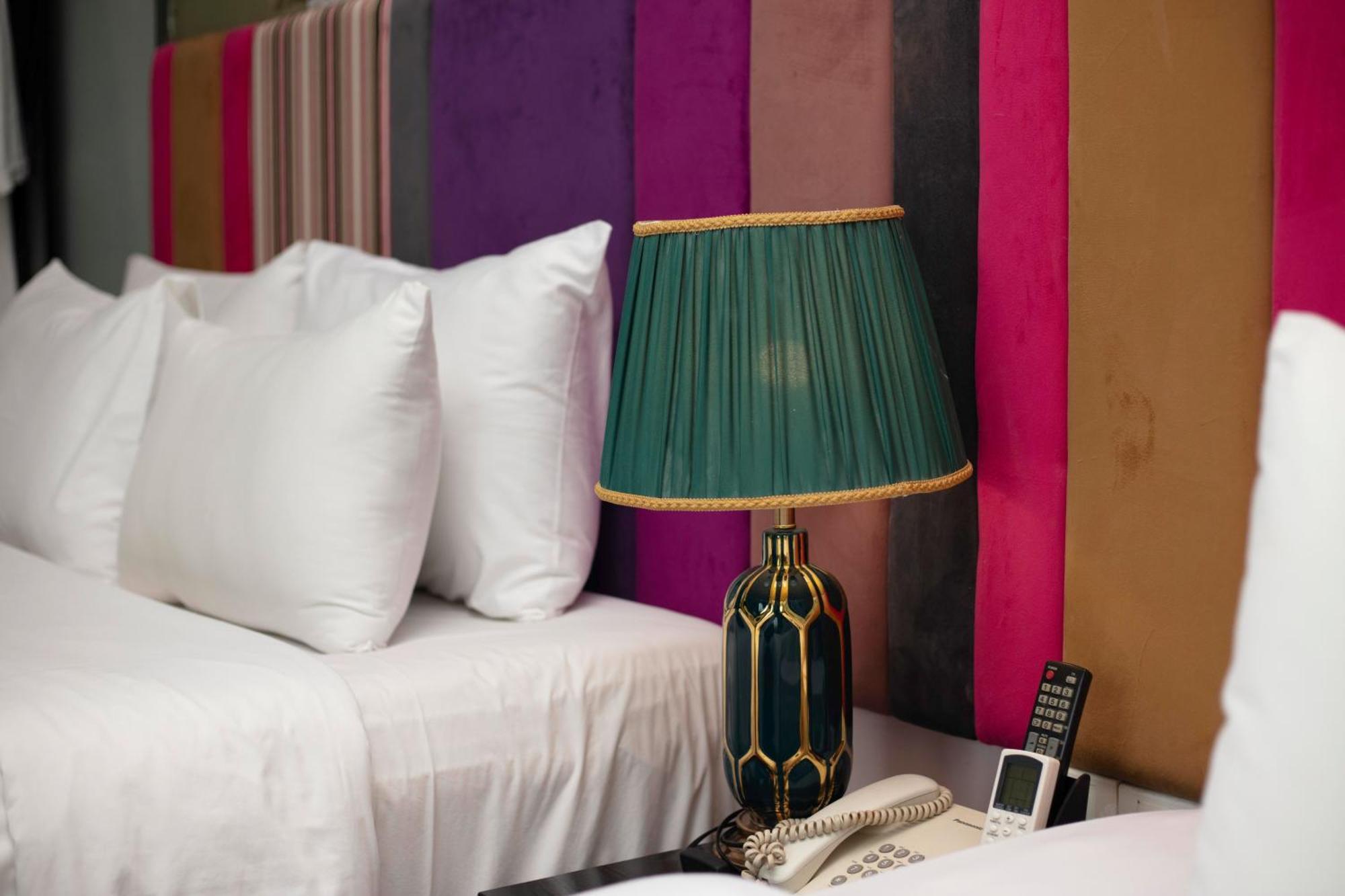 Madelise Amica Hotel And Travel Hanoi Room photo